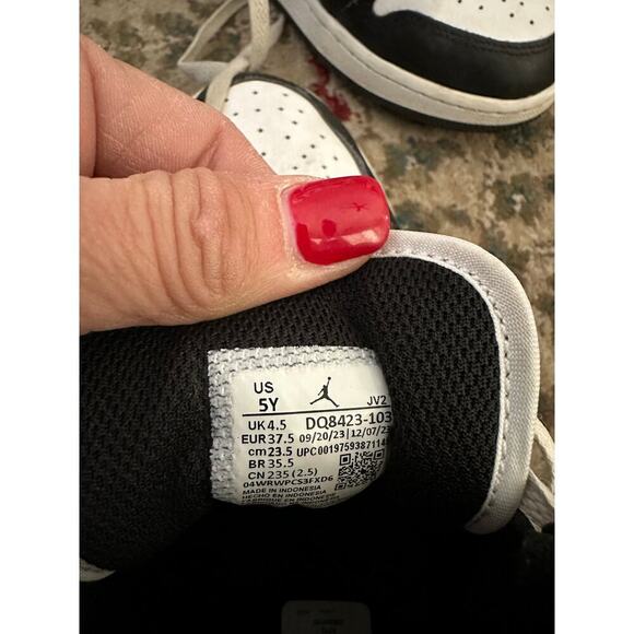 Air Jordan Multicolor 1 Mid Glow Lace Up Sneaker Shoes Size 5 - Picture 10 of 12